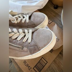 Paul Green Taupe Suede Zip-Detail Sneakers with Cream Laces